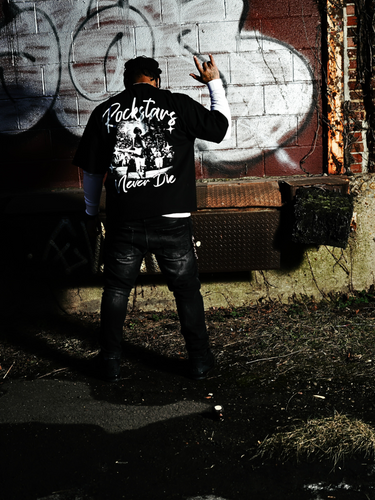 High End street wear, phlesh fashion house, phlesh clothing, Baltimore street wear, luxury streetwear, baltimore clothing brand, dmv fashion, distressed tee